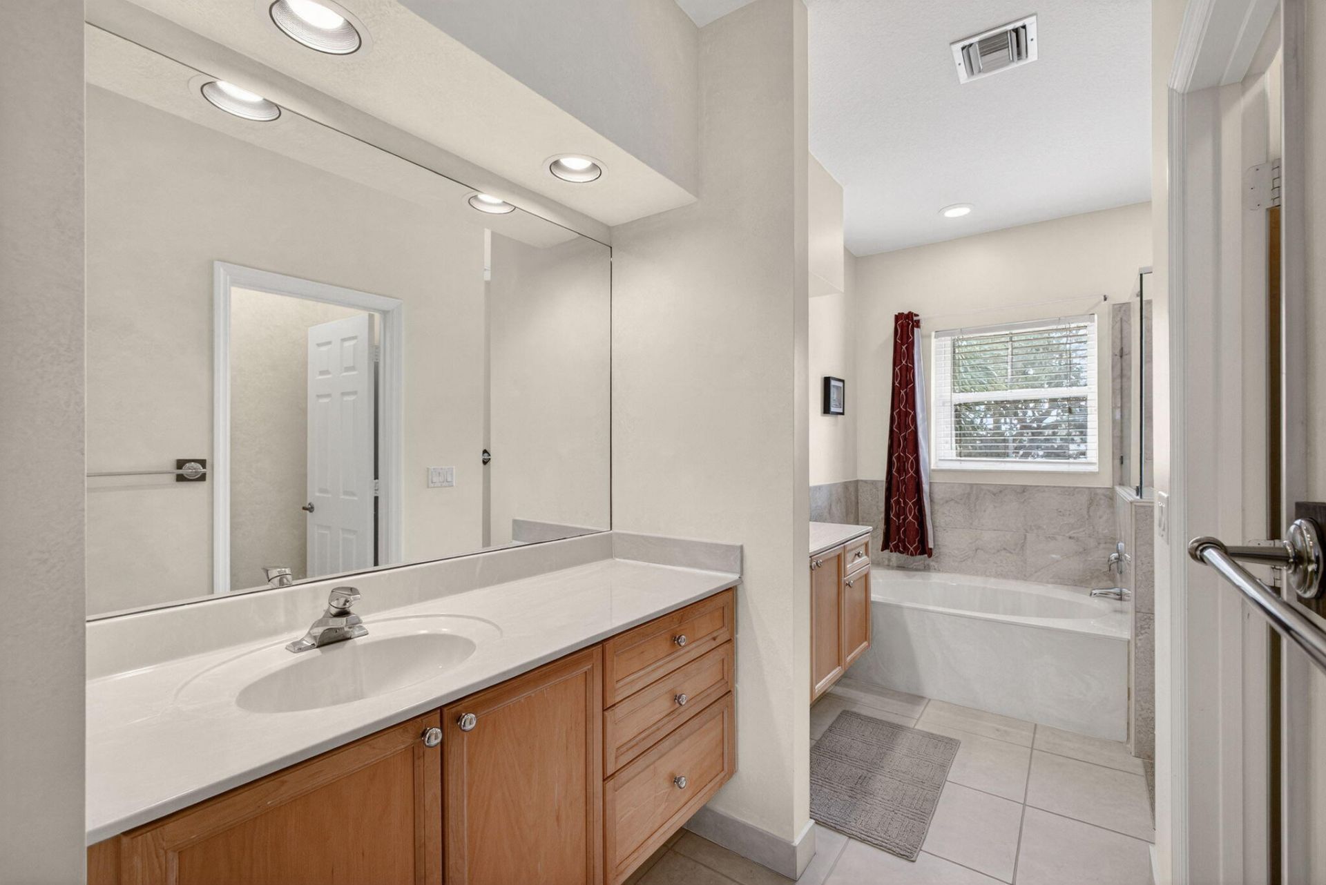 5002 Victoria Circle, West Palm Beach, FL 33409 Photo