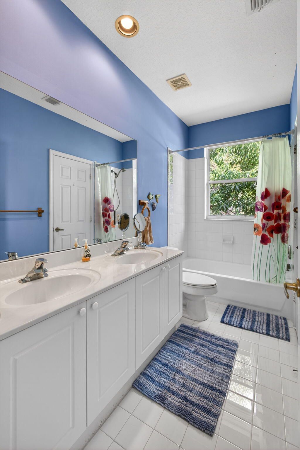 5002 Victoria Circle, West Palm Beach, FL 33409 Photo