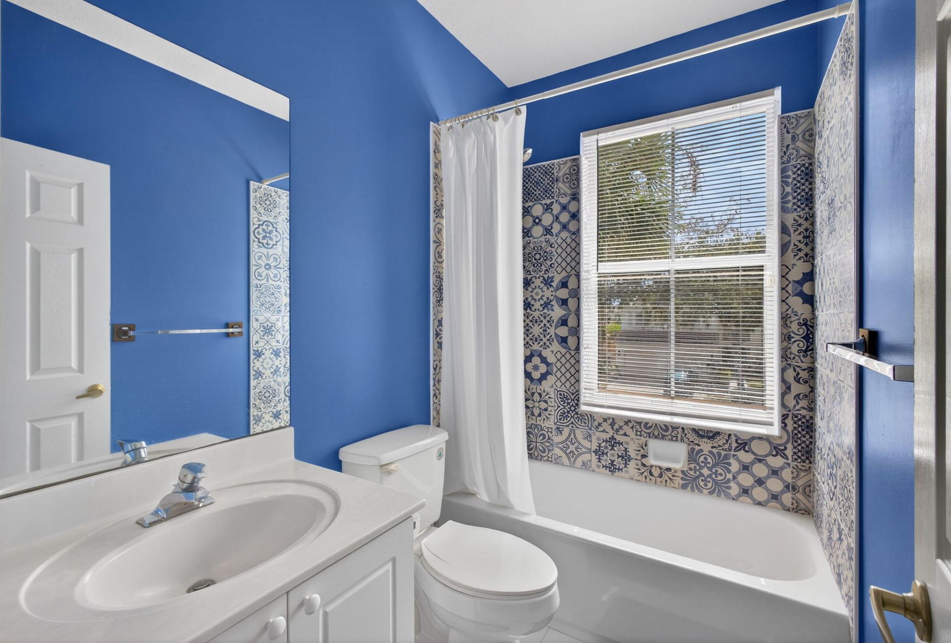 5002 Victoria Circle, West Palm Beach, FL 33409 Photo