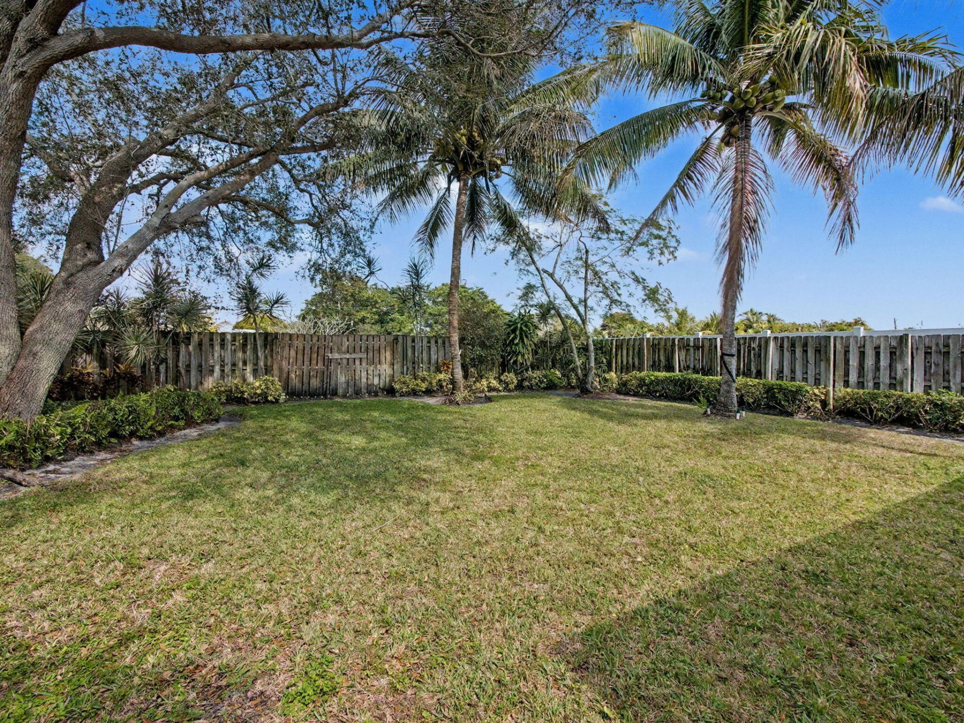 4073 NW 2nd Lane, Delray Beach, FL 33445 Photo