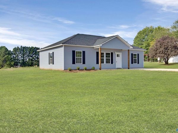 158 Green Road, New Market, AL 35751