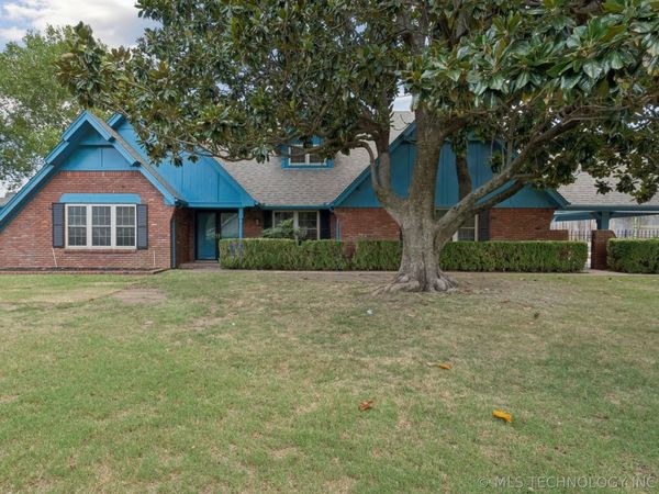 7021 E 66th Place, Tulsa, OK 74133