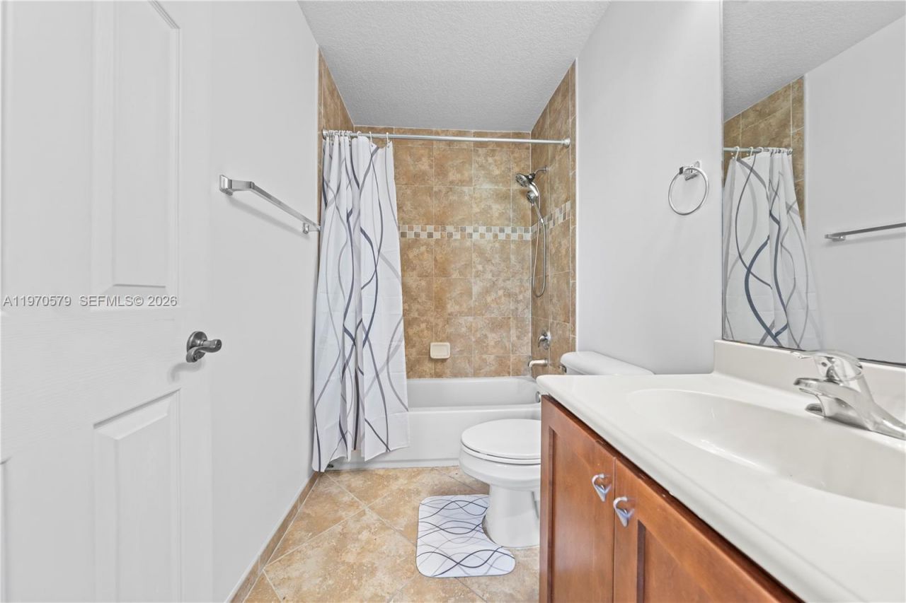 5905 Abbey Rd, Unit 5905, Tamarac, FL 33321 Photo