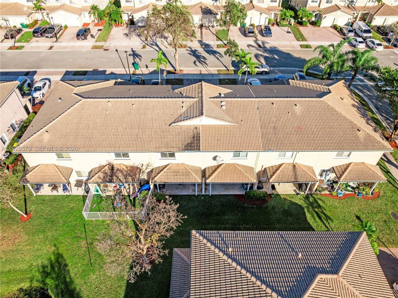 5905 Abbey Rd, Unit 5905, Tamarac, FL 33321 Photo