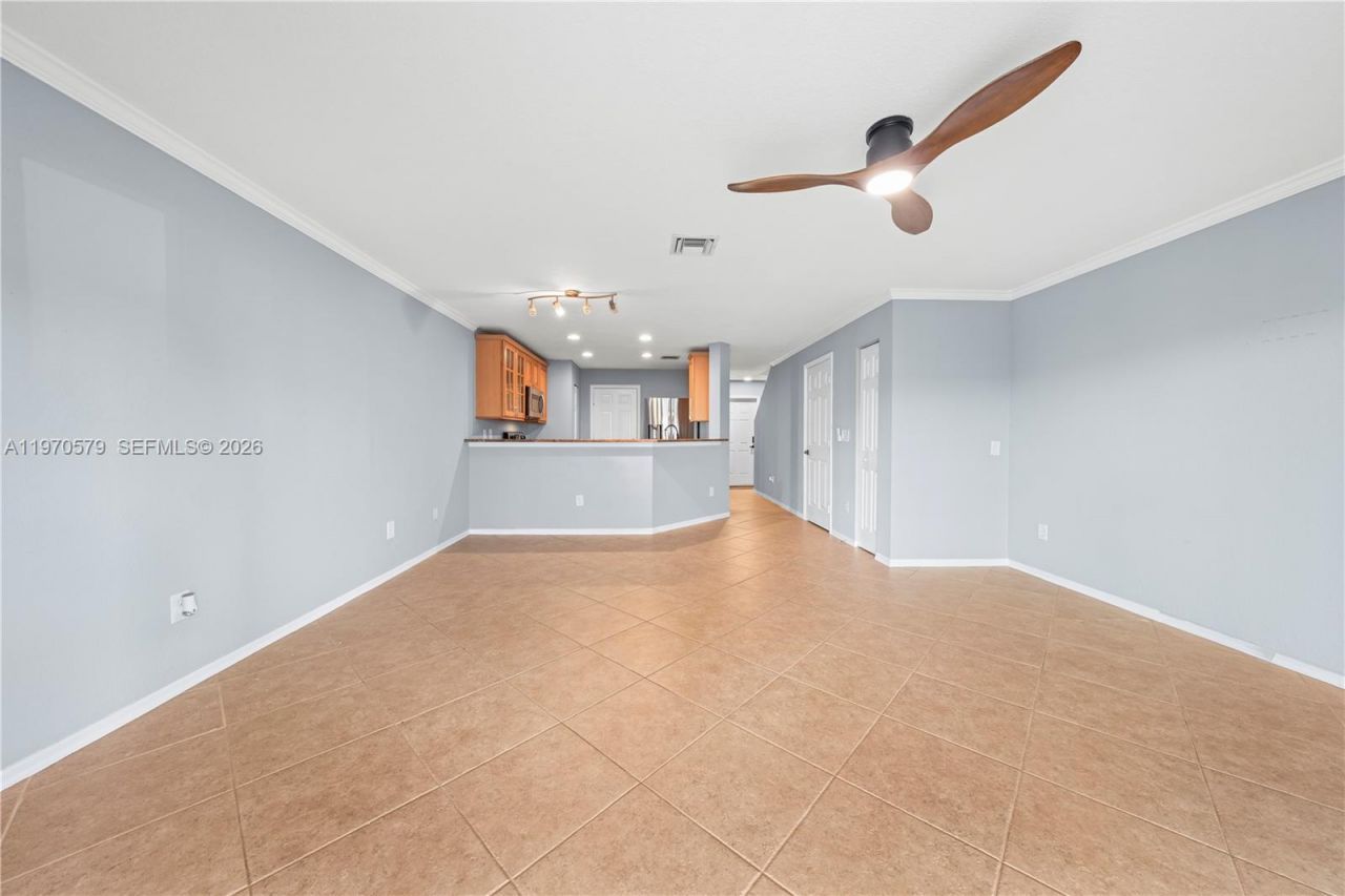 5905 Abbey Rd, Unit 5905, Tamarac, FL 33321 Photo