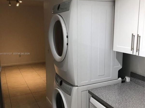 8260 SW 210th St , Unit 210, Cutler Bay, FL 33189