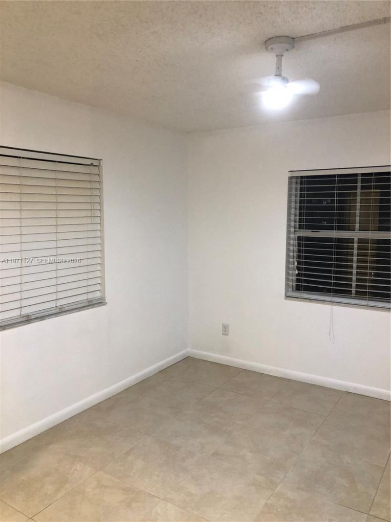 8260 SW 210th St , Unit 210, Cutler Bay, FL 33189 Photo