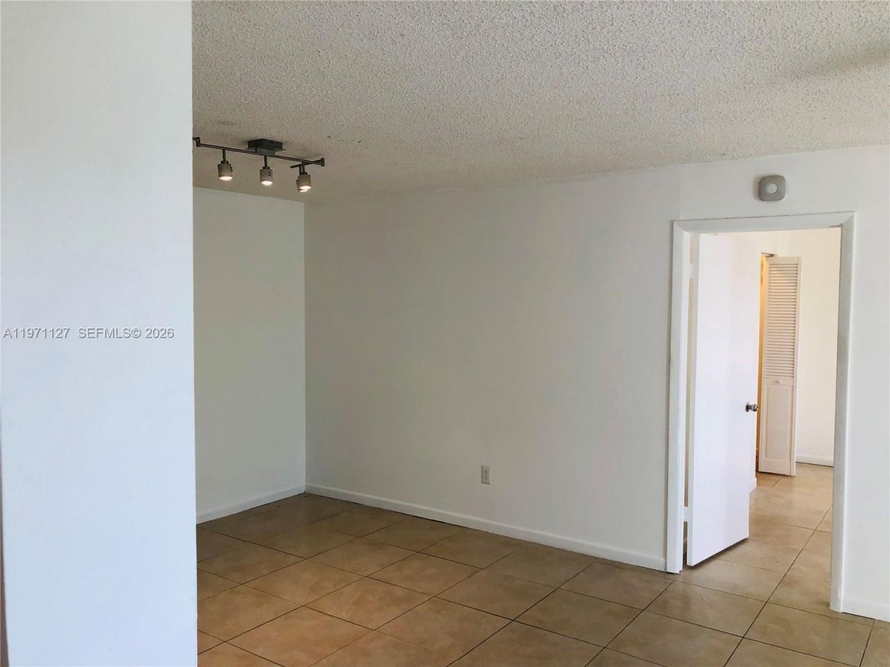 8260 SW 210th St, Unit 210, Cutler Bay, FL 33189 Photo