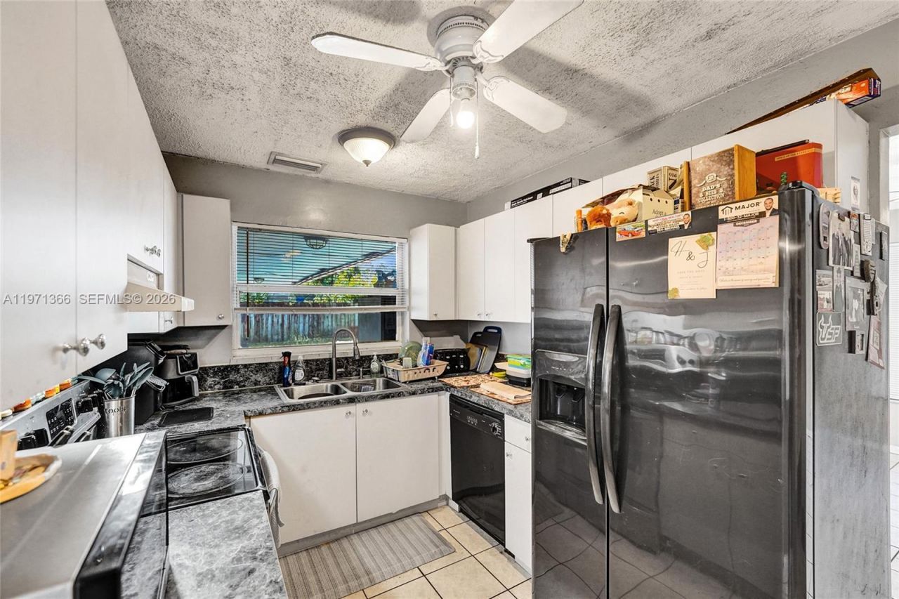 7570 Johnson St, Hollywood, FL 33024 Photo