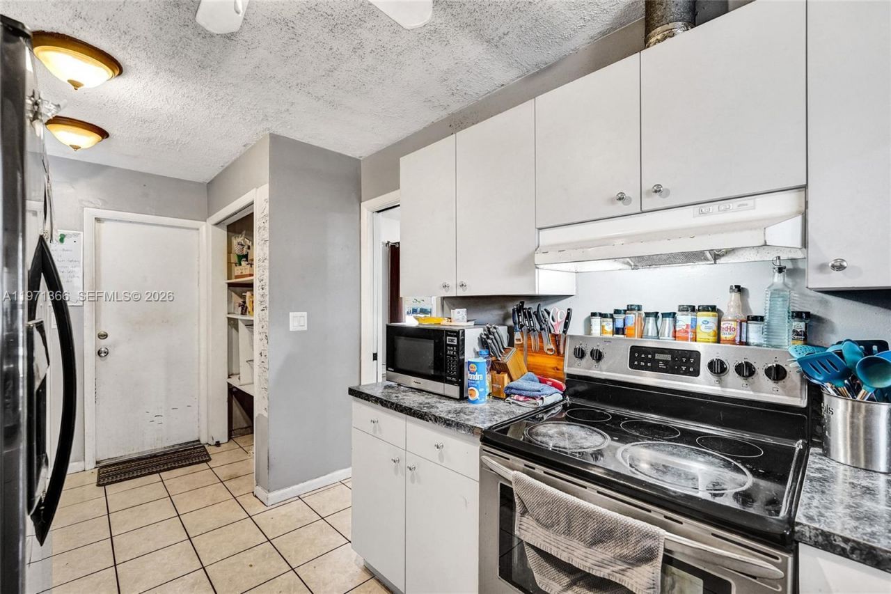 7570 Johnson St, Hollywood, FL 33024 Photo