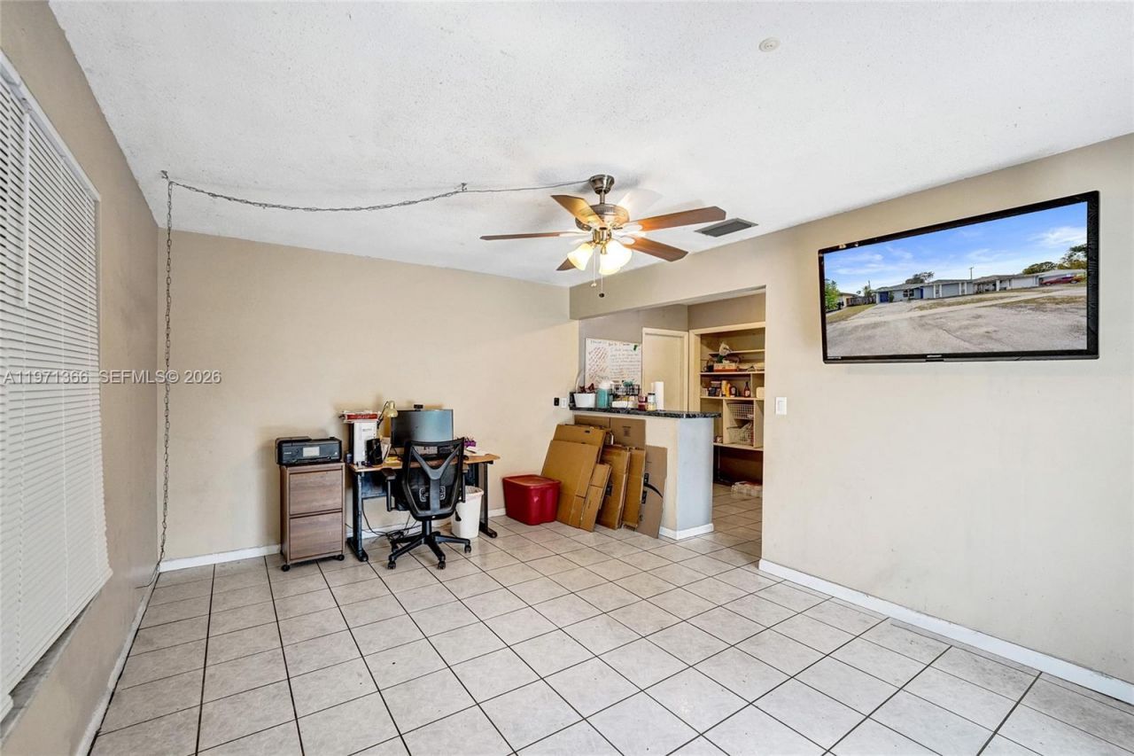 7570 Johnson St , Hollywood, FL 33024 Photo