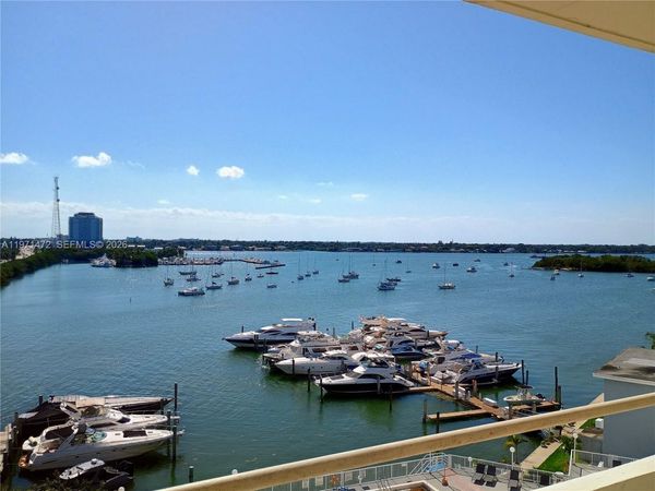 7904 West Dr , Unit 706, North Bay Village, FL 33141