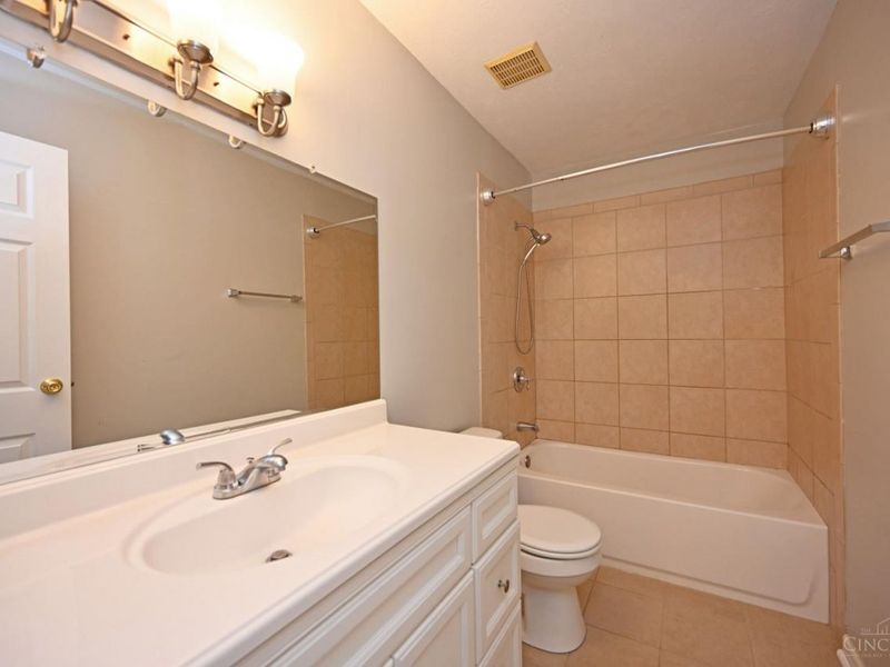 3467 Amberway Court, Colerain Township, OH 45251 Photo 22