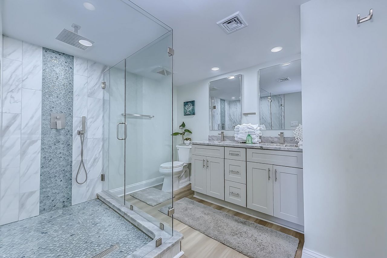 9650 Shore Dr.  Photo 21