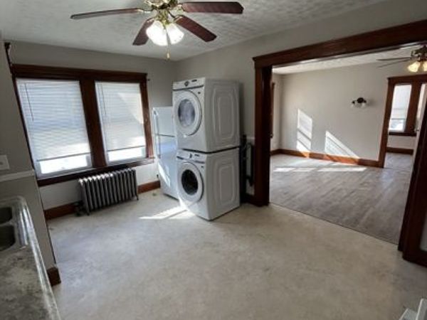 6 Boyden St, Unit 1F, Webster, MA 01570