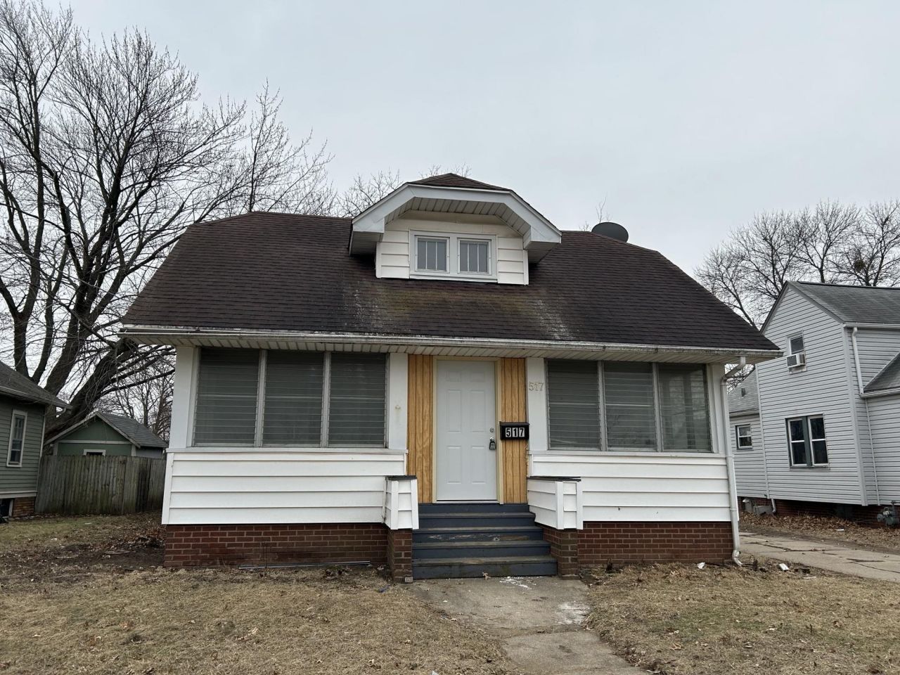 517 Frances Avenue, Loves Park, IL 61111 Main Photo