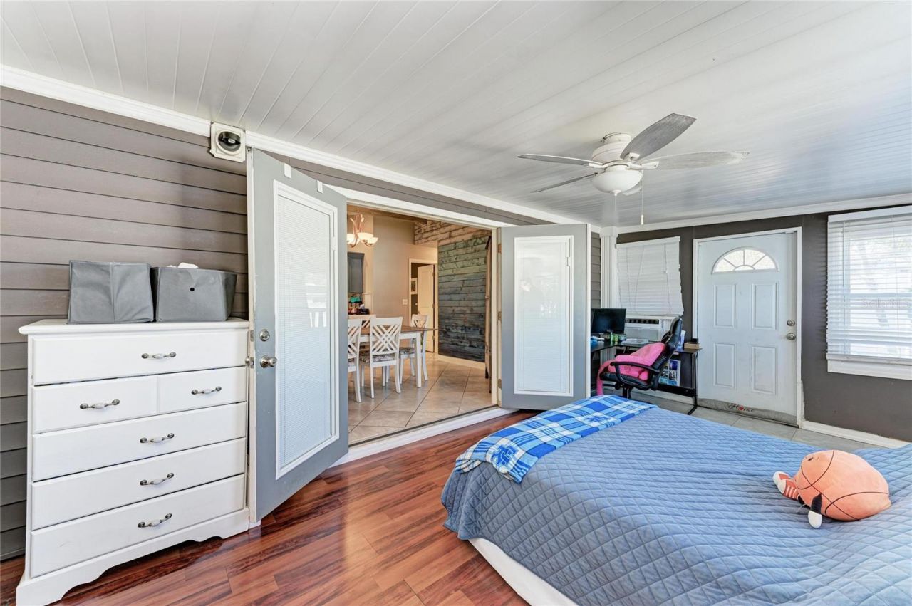 3810 39th Ave W, Bradenton, FL 34205 Photo