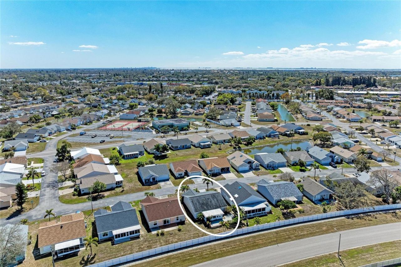 3810 39th Ave W, Bradenton, FL 34205 Photo