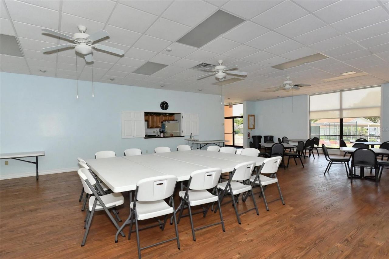 3810 39th Ave W, Bradenton, FL 34205 Photo