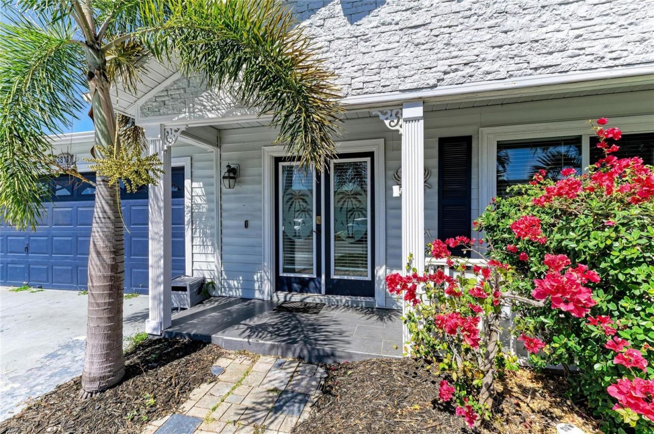 3810 39th Ave W, Bradenton, FL 34205 Photo