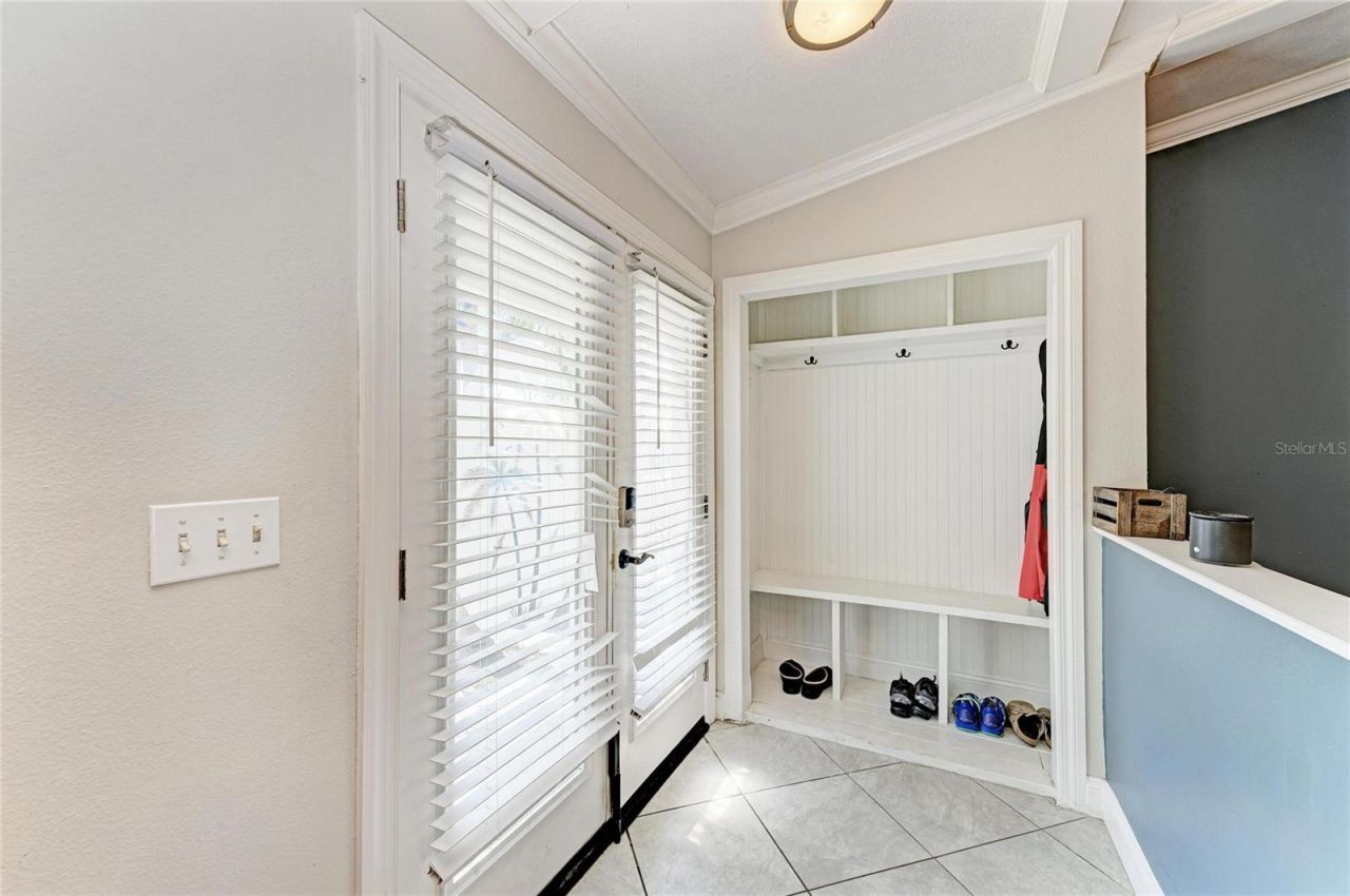 3810 39th Ave W, Bradenton, FL 34205 Photo