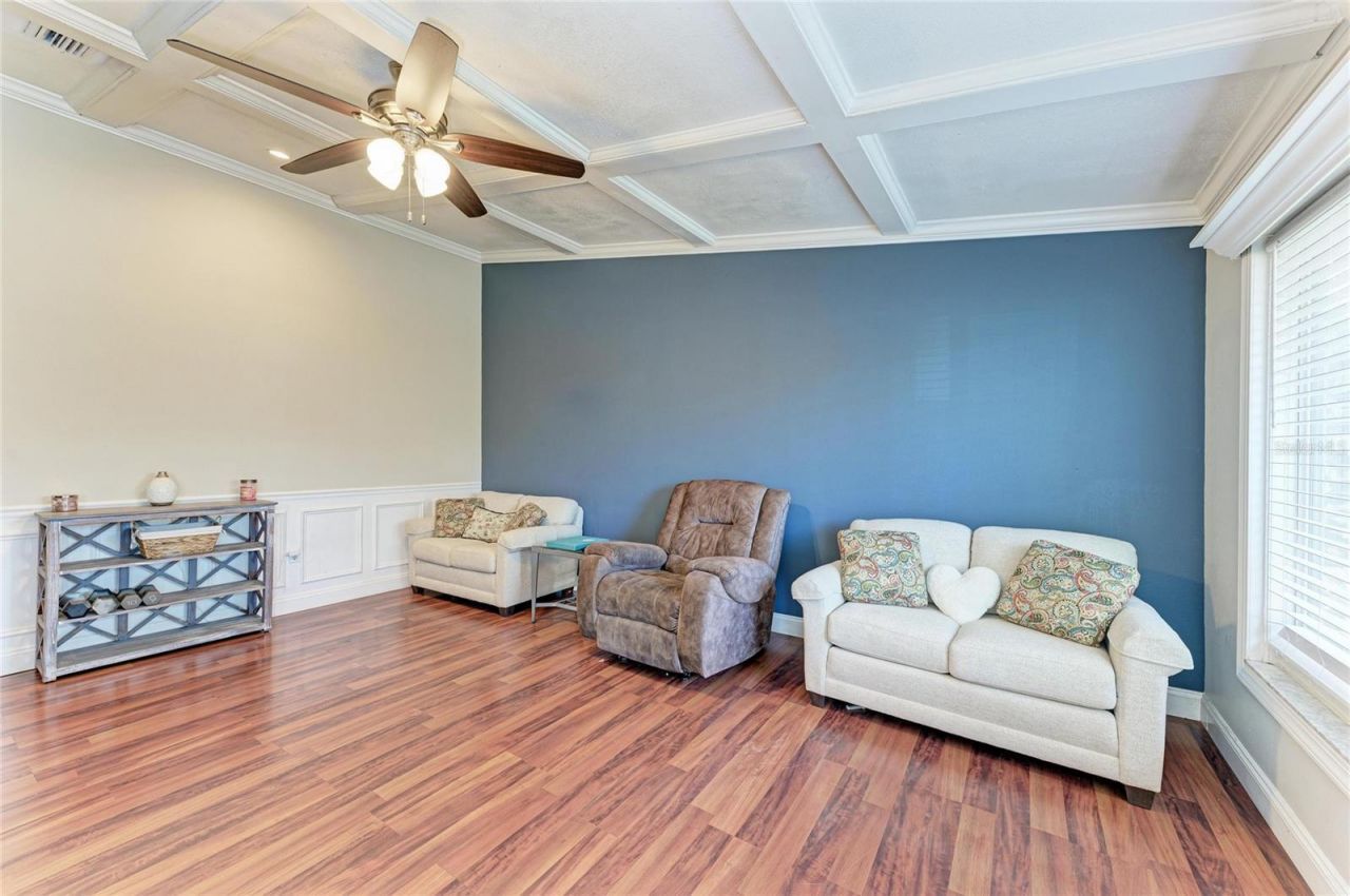 3810 39th Ave W, Bradenton, FL 34205 Photo