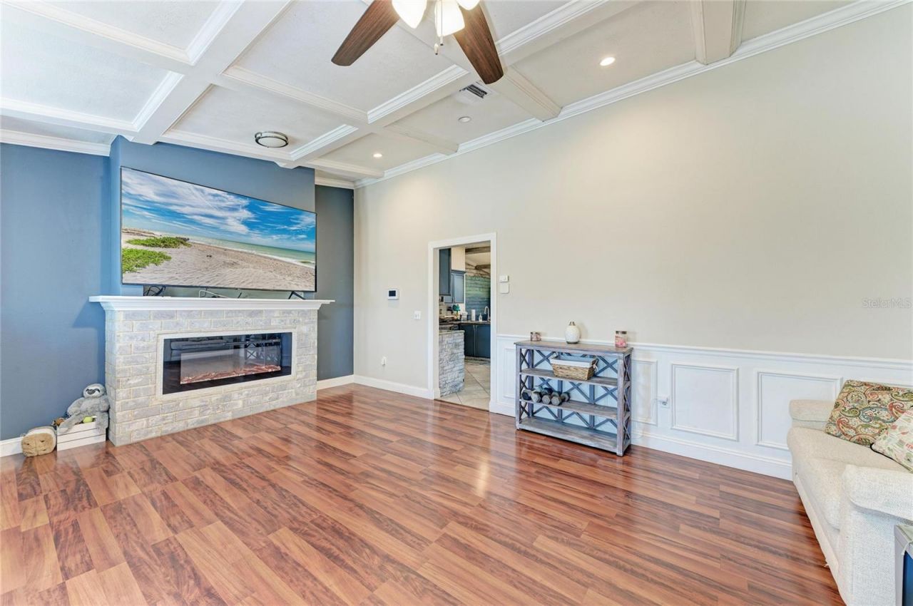 3810 39th Ave W, Bradenton, FL 34205 Photo