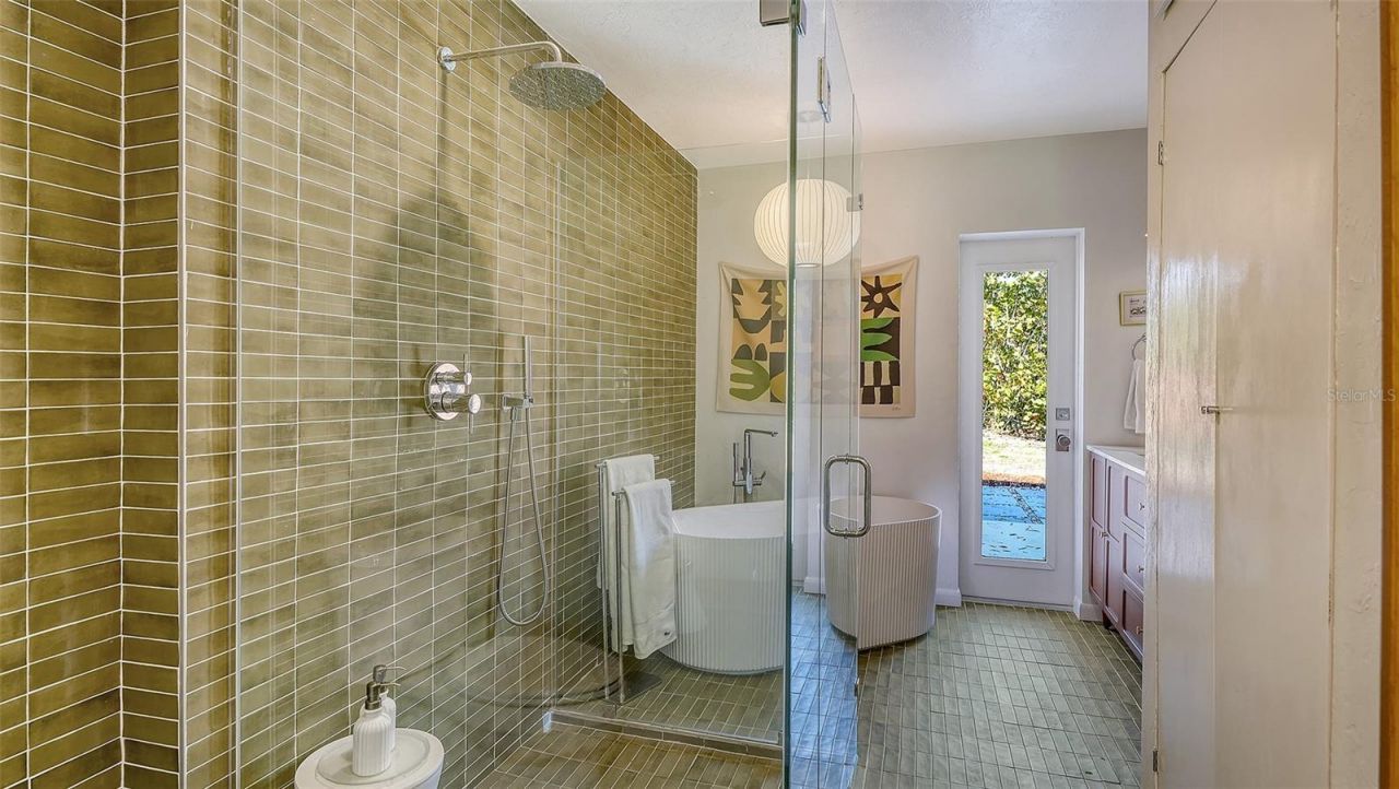 5019 Stevens Drive, Sarasota, FL 34234 Photo