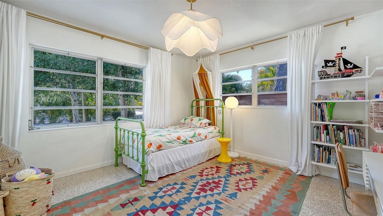 5019 Stevens Drive, Sarasota, FL 34234 Photo