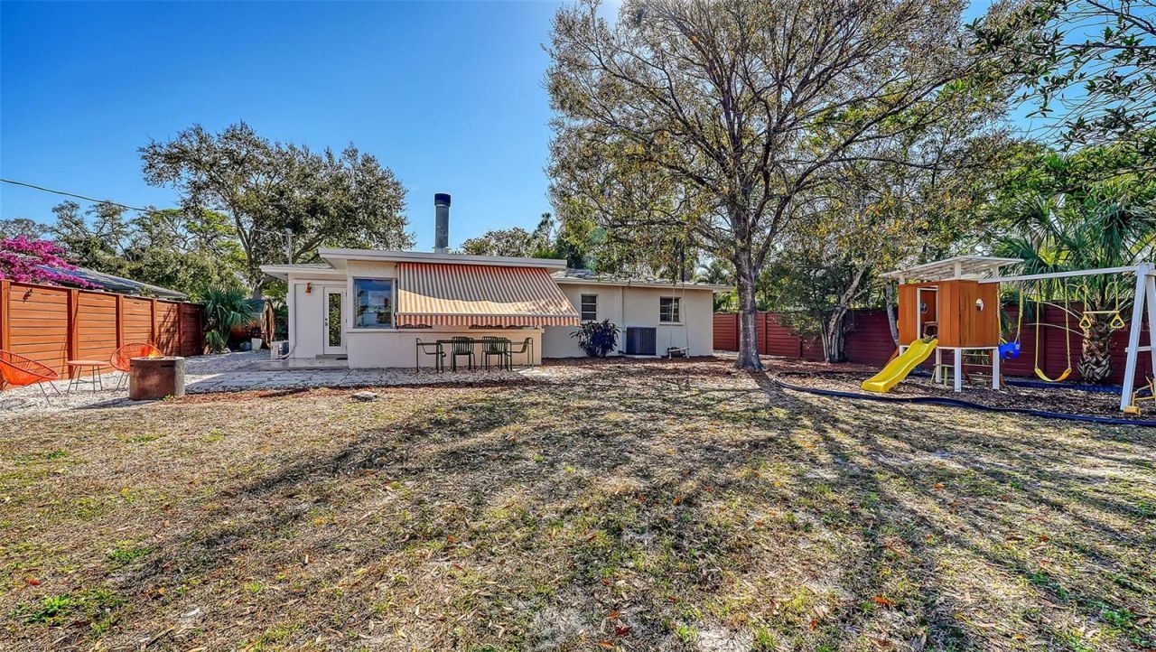 5019 Stevens Drive, Sarasota, FL 34234 Photo