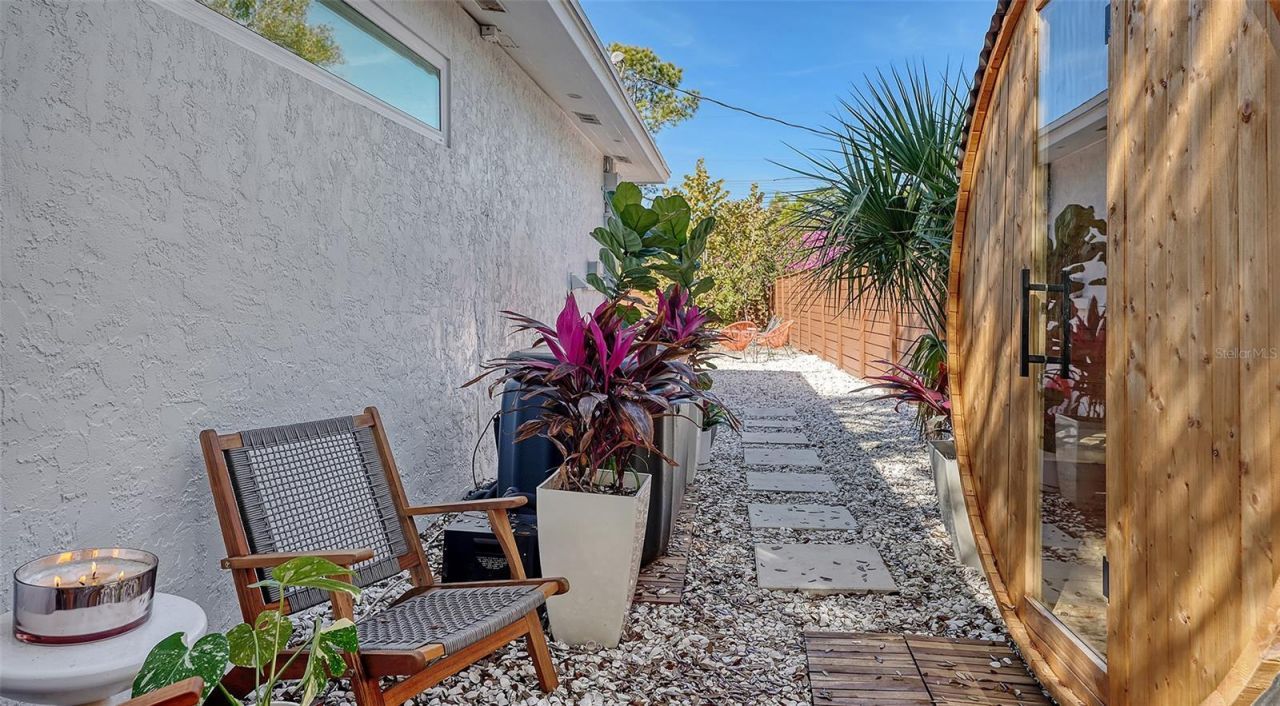 5019 Stevens Drive, Sarasota, FL 34234 Photo