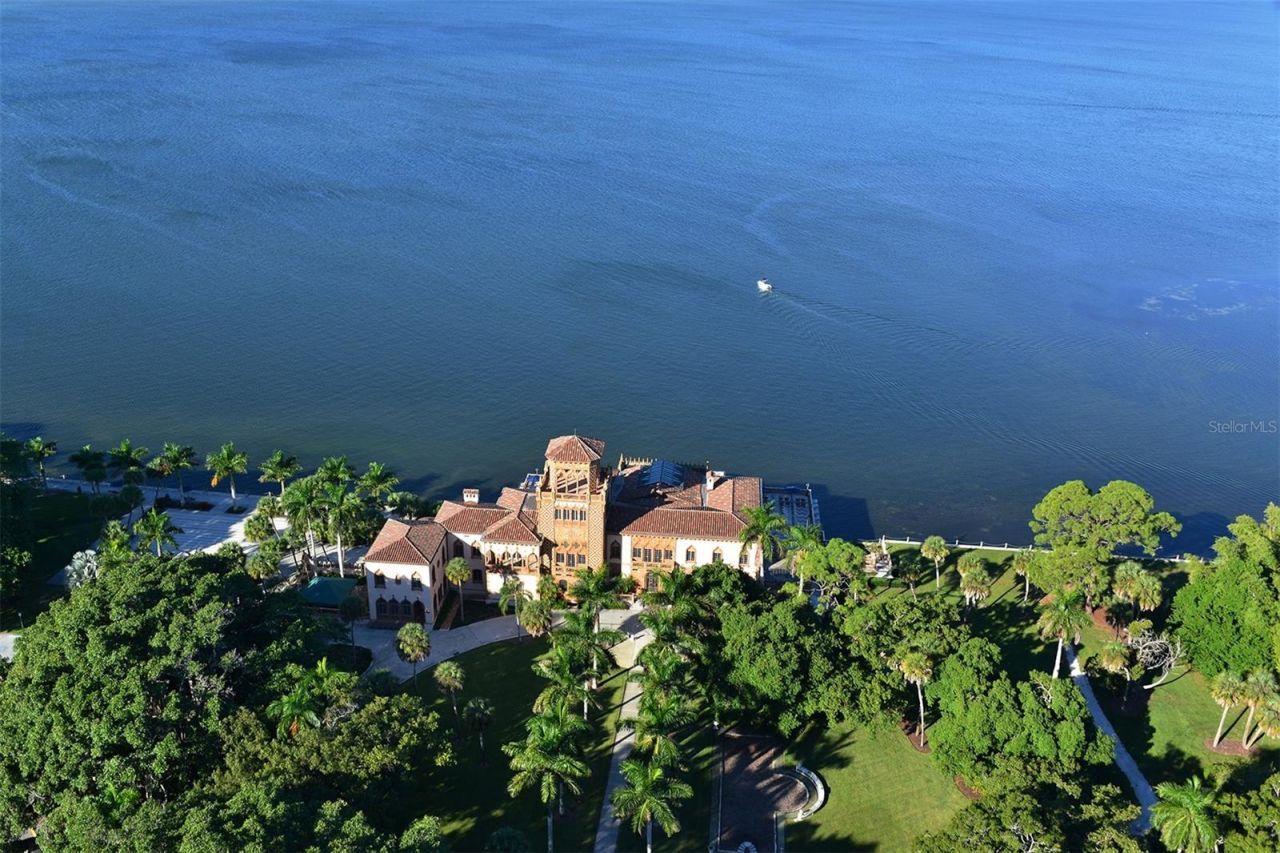 5019 Stevens Drive, Sarasota, FL 34234 Photo