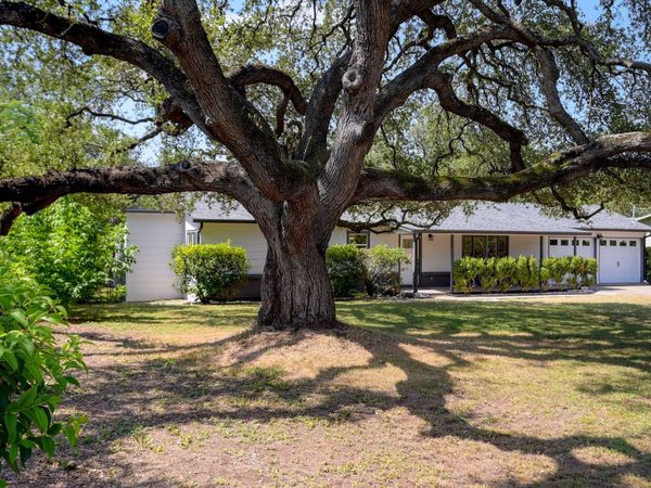 7611 Oak Hedge PL, Austin, TX 78745