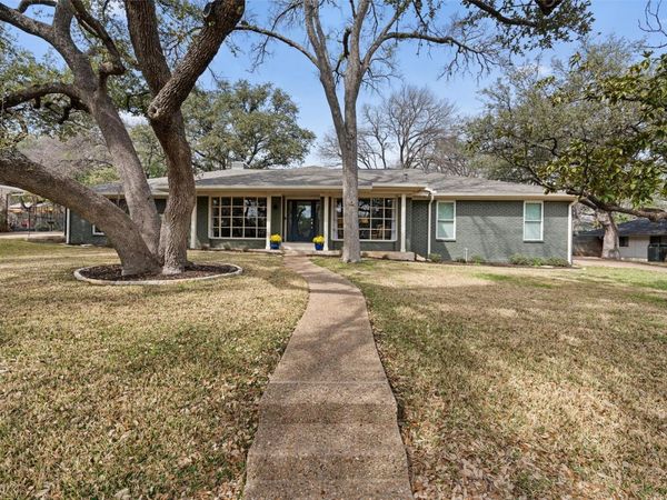 7800 Stoneywood DR, Austin, TX 78731