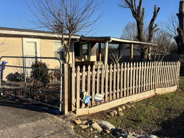 1029 Green Rd, Madisonville, TN 37354