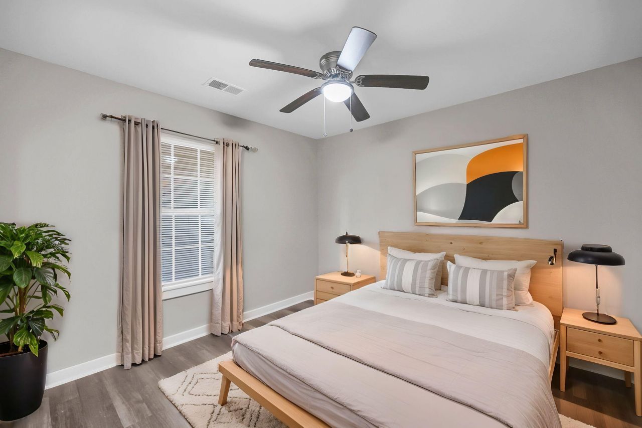 2220 Van Buren Avenue Photo 7