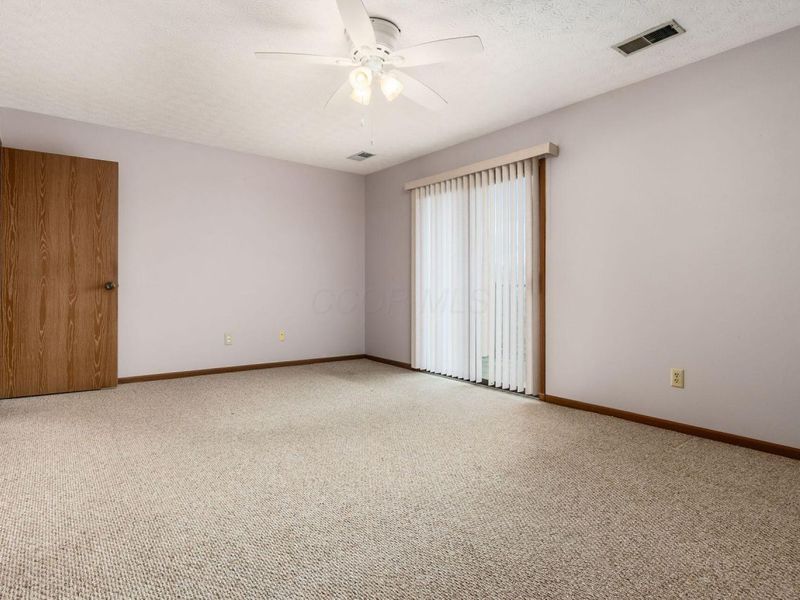 5885 Beechcroft Road , Unit 306, Columbus, OH 43229 Photo 17