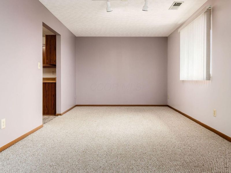 5885 Beechcroft Road , Unit 306, Columbus, OH 43229 Photo 24