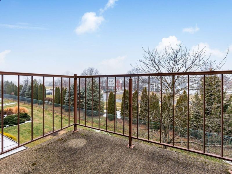 5885 Beechcroft Road , Unit 306, Columbus, OH 43229 Photo 30