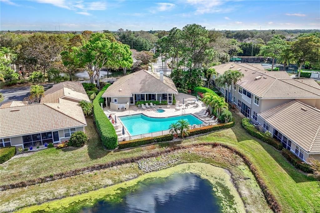 314 Emerald Bay Cir, Unit I5, Naples, FL 34110 Photo
