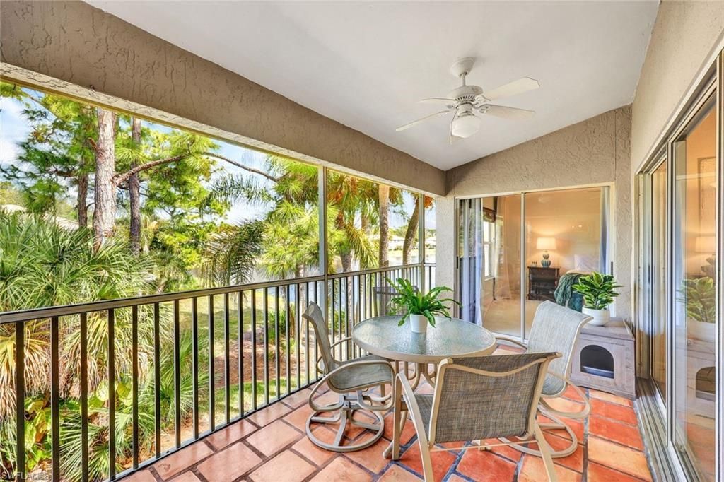 314 Emerald Bay Cir, Unit I5, Naples, FL 34110 Photo