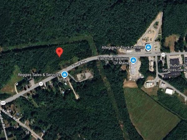 1315 Minot Avenue, Auburn, ME 04210