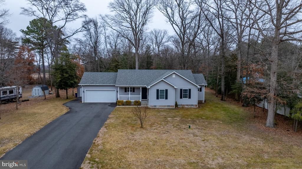 8035 Armiger Drive N, Seaford, DE 19973 Main Photo