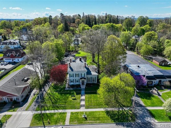 194 Genesee Street, Auburn, NY 13021