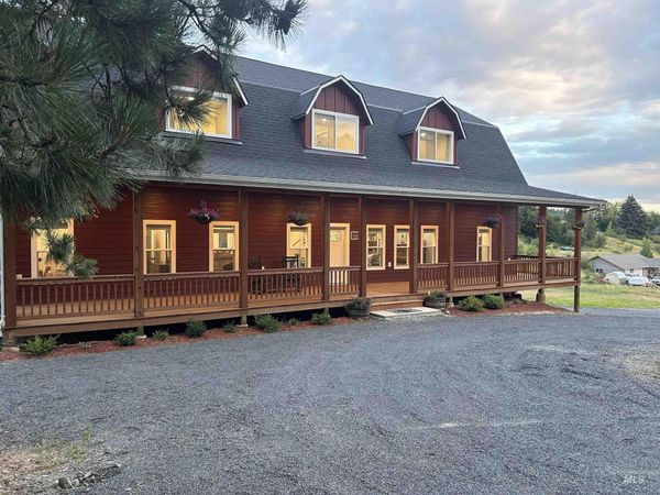 300 Big Meadow Rd, Troy, ID 83871