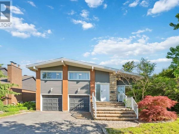 2353 Georgina Drive, Ottawa, ON K2B7M6