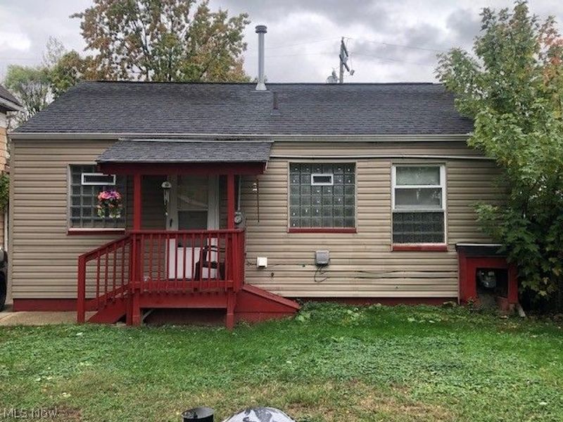 13104 Wainfleet Avenue, Cleveland, OH 44135 Photo 15