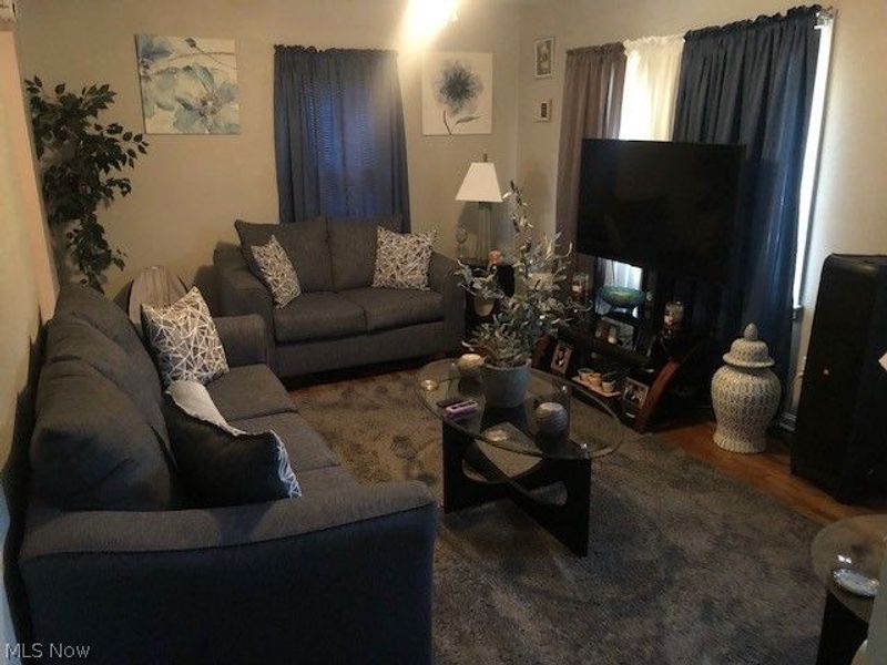 13104 Wainfleet Avenue, Cleveland, OH 44135 Photo 6