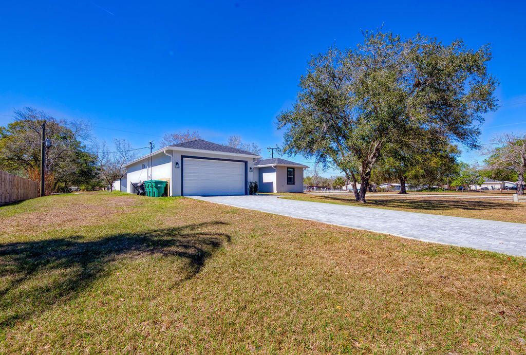 3573 NW 18th Avenue, Okeechobee, FL 34972 Photo