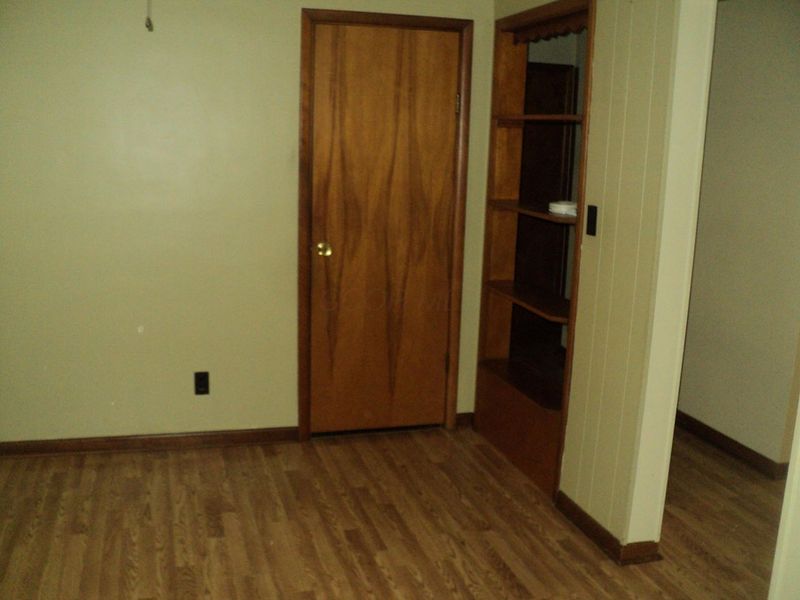 1015 Leesburg Avenue, Washington Court House, OH 43160 Photo 7